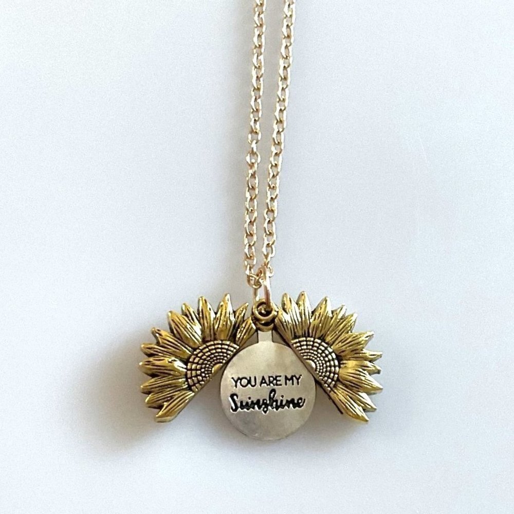 YOU ARE MY SUNSHINE NECKLACE -SUNFLOWER NECKLACE LOCKET HIDDEN MESSAGE - Picture 5 of 6